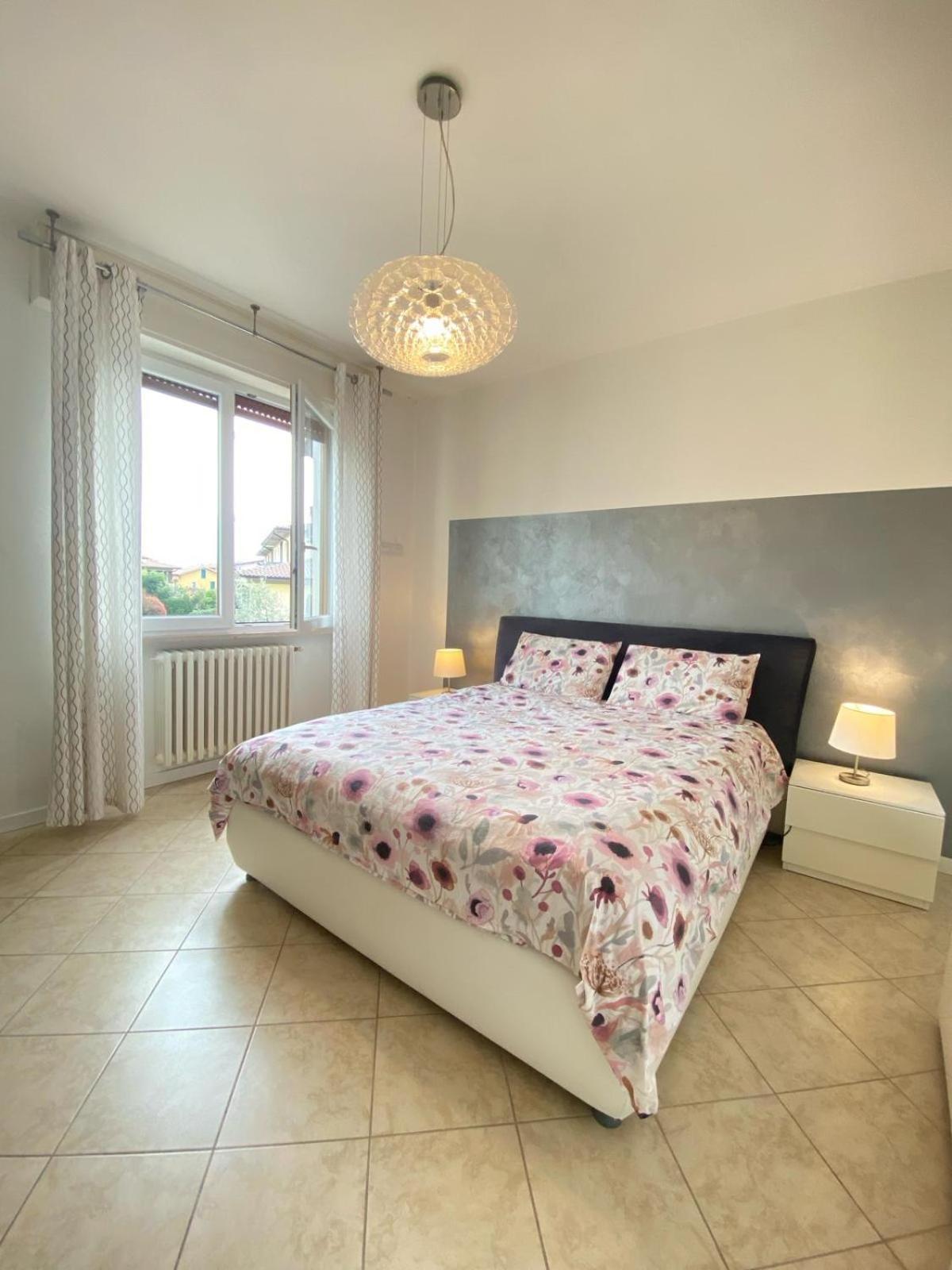 Casa Matilde Apartment Тосколано Мадерно Екстериор снимка